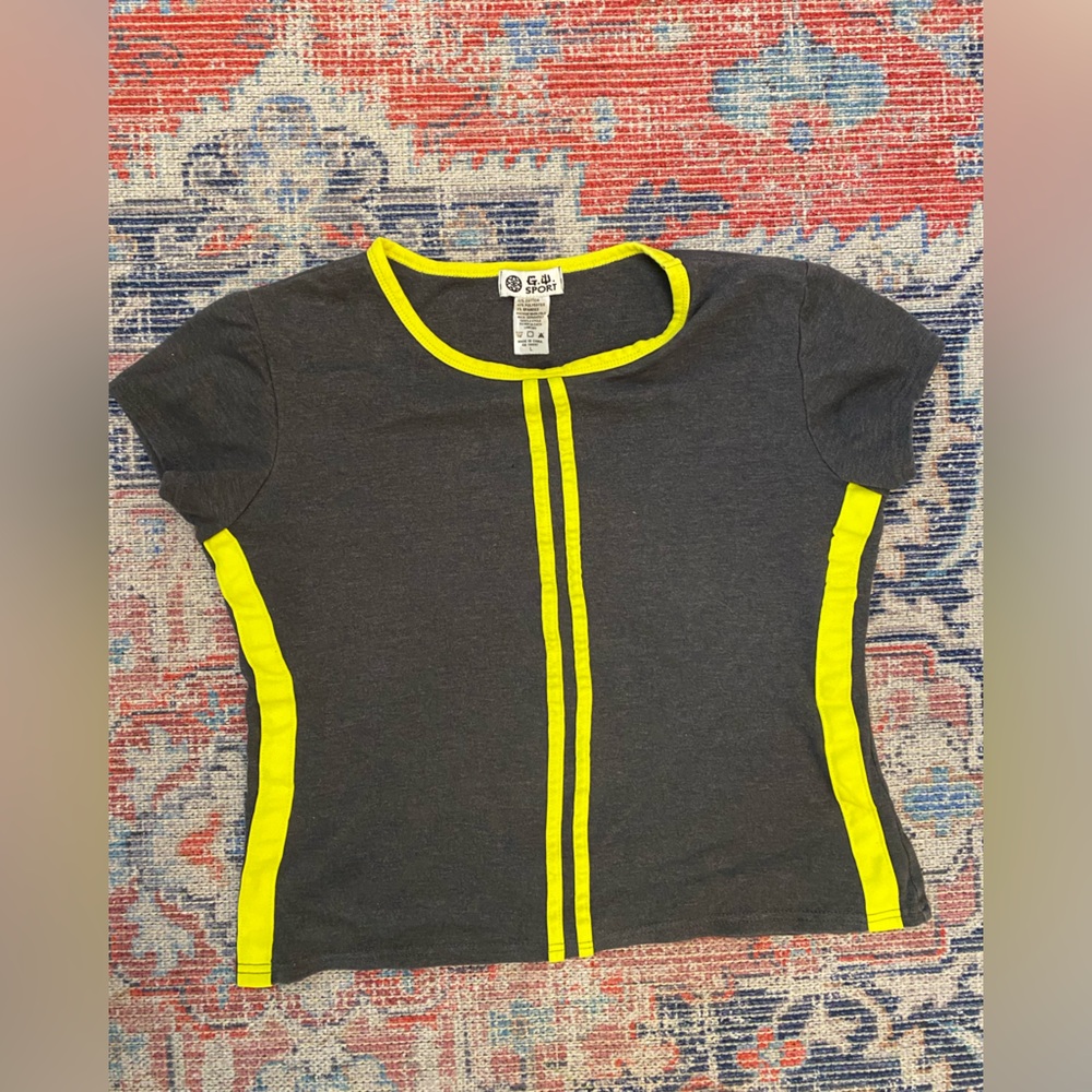 Ladies vintage cropped boxy workout top